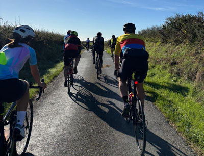 Computershare cyclists on their Farms for City Children challenge.