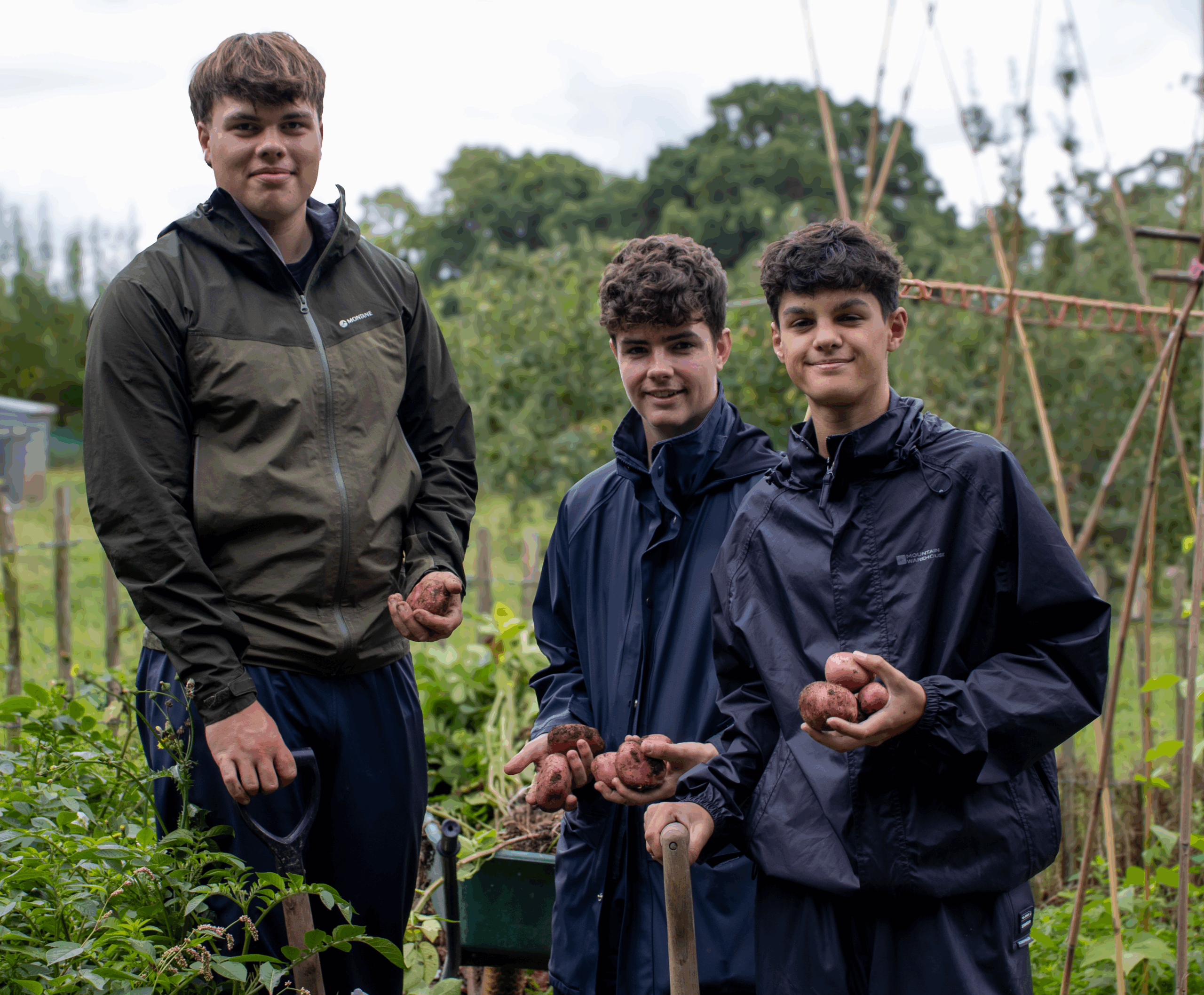 Group of Duke of Edinburgh residential participants in Farms for City Children market garden
